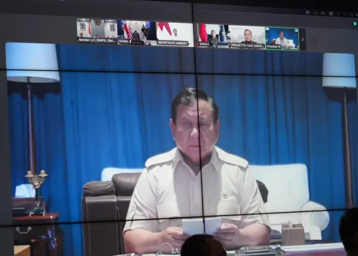 Presiden Prabowo memberikan arahan dalam Rakornas virtual Penanganan Karhutla Seluruh Indonesia. (Kalbarprov.go.id)