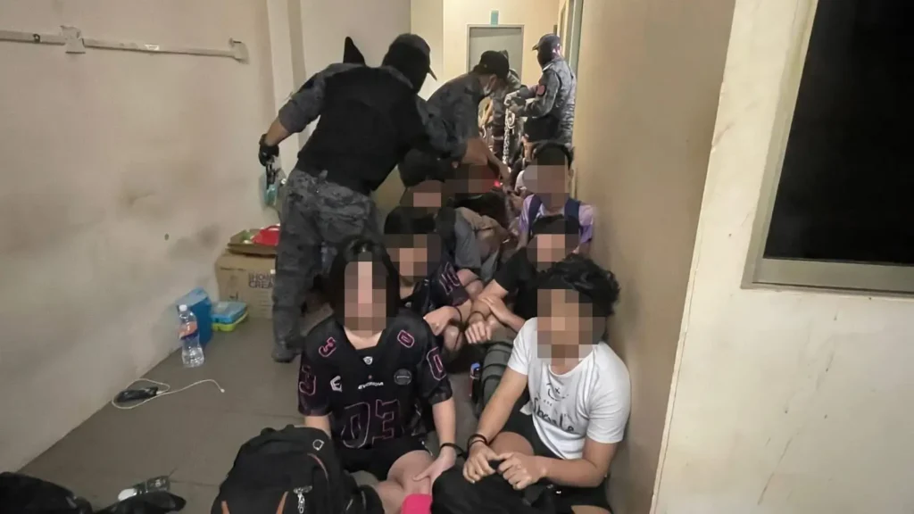 Penangkapan WNI terlibat judi online di Batu Kawa dan Matang