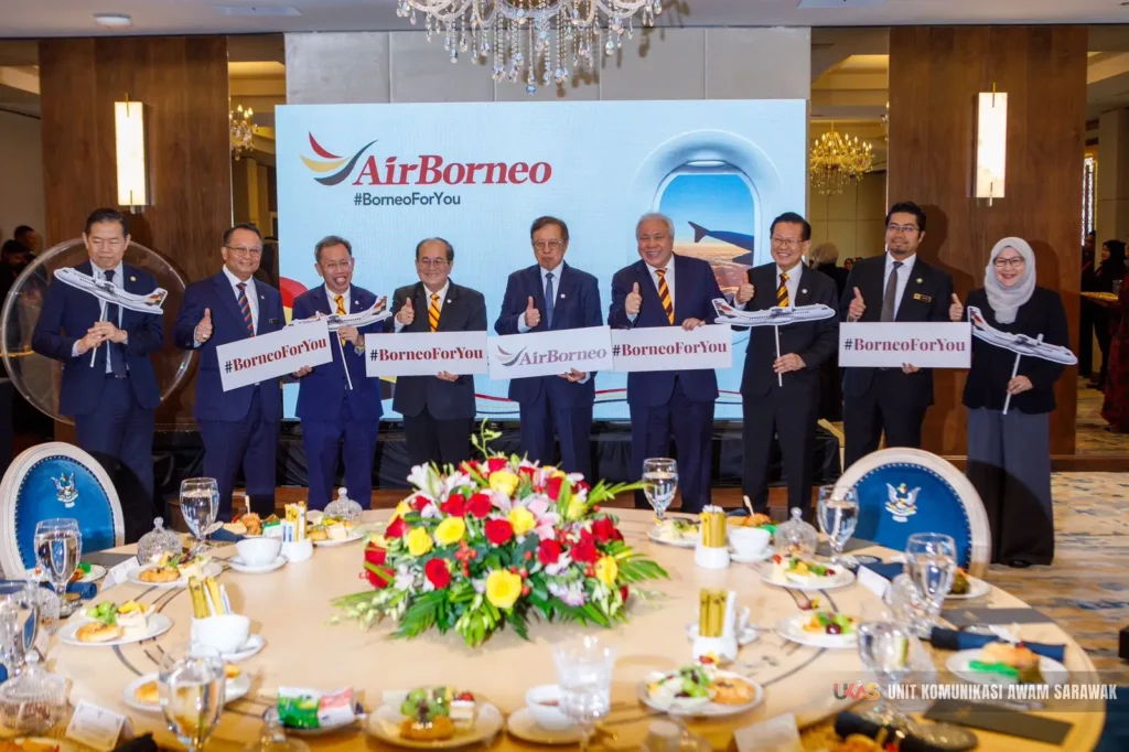 Peluncuran logo baru AirBorneo dengan konsep Wings of Unity di Kuching