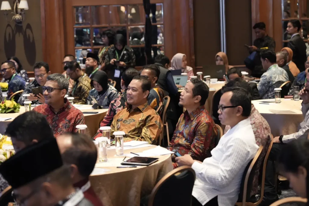 Gubernur Kalbar, H Ria Norsan saat menghadiri Konferensi Nasional Pendanaan Ekologis VI di Hotel Aryaduta, Jakarta. (Kalbarprov.go.id)