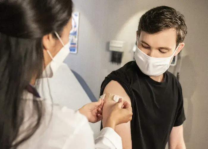 Ilustrasi - WHO memulai vaksinasi Ebola di Kasai, Republik Demokratik Kongo, untuk menangani wabah ke-16 sejak 1976. (unsplash.com/@cdc)