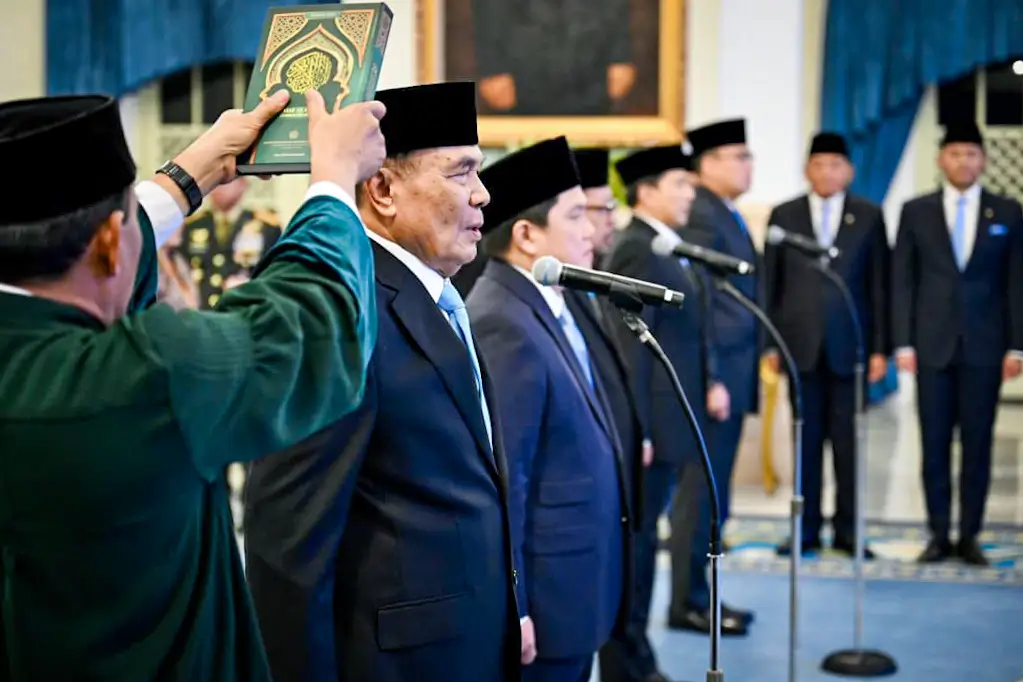 Suasana pelantikan menteri dan wakil menteri Kabinet Merah Putih 2025. (BPMI Setpres)