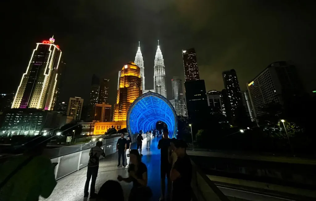 AirAsia kembali layani penerbangan Pontianak ke Kuala Lumpur dan Kuching