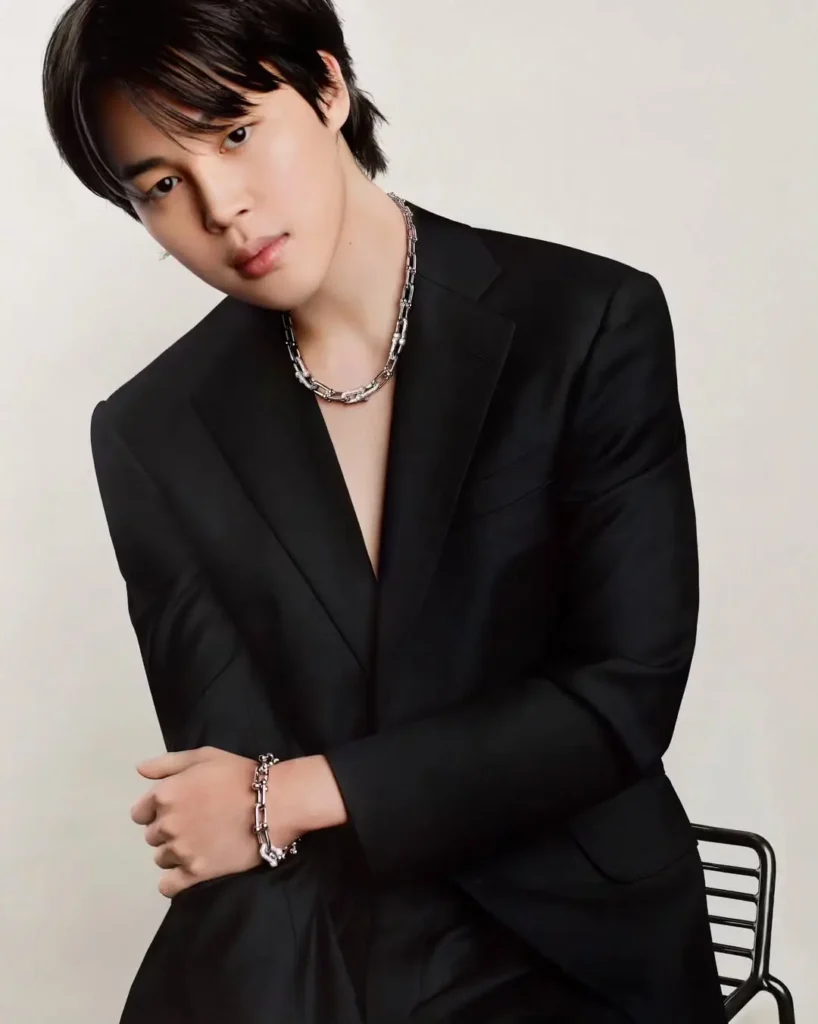 Klarifikasi Big Hit Music terkait rumor kencan Jimin BTS dengan Song Da-eun. (instagram.com/j.m)