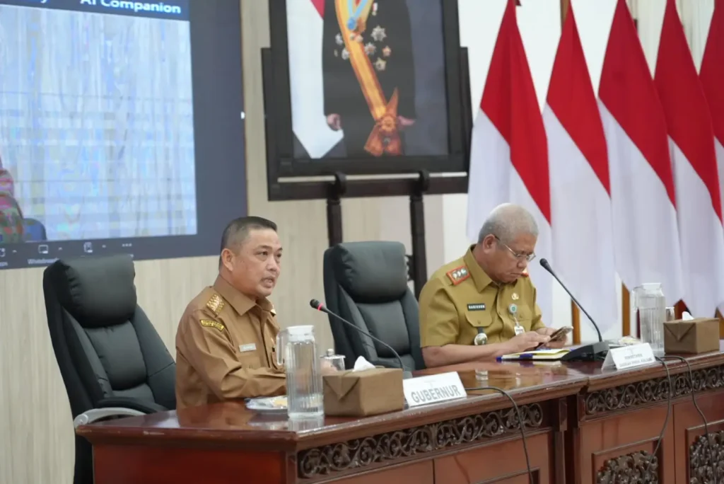Gubernur Kalimantan Barat Ria Norsan dalam rapat koordinasi virtual di Balai Petitih