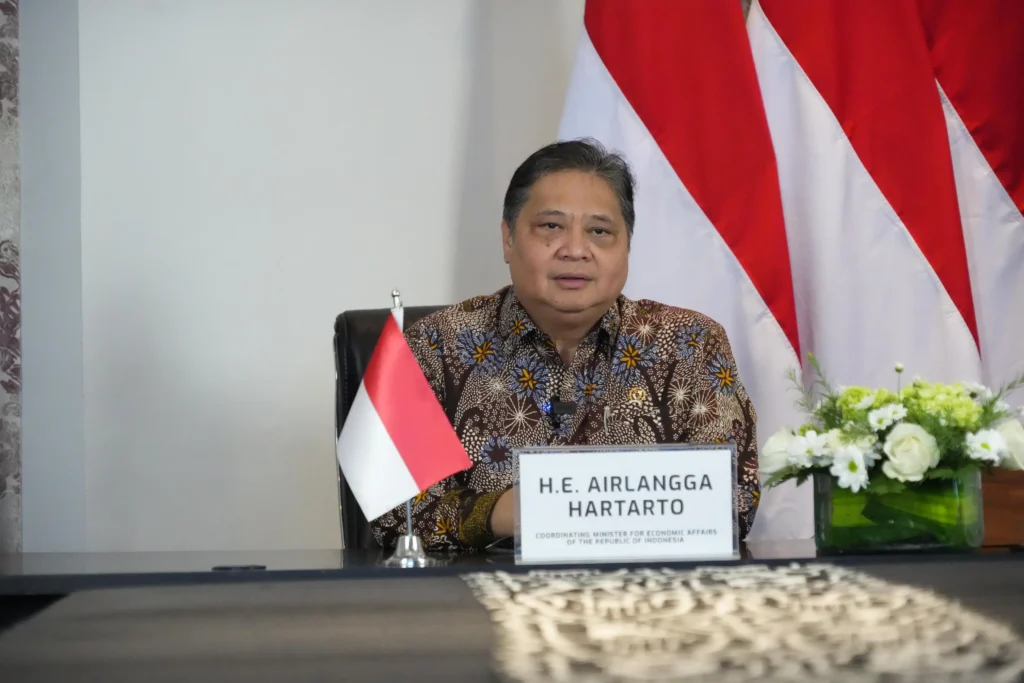 Menko Perekonomian Airlangga Hartarto sampaikan komitmen reformasi antikorupsi dan penguatan ekonomi melalui IEU-CEPA. (Humas EKon)