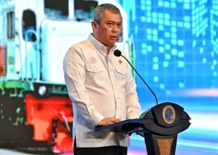 Menteri Perhubungan Dudy Purwagandhi menyampaikan kebijakan ramp check Nataru 2025 untuk memastikan semua moda transportasi laik operasi. (instagram.com/kemenhub151)