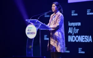 Menkomdigi Meutya Hafid berbicara tentang AI peluang kerja Indonesia dalam acara Kumparan AI for Indonesia di Jakarta. (Komdigi)