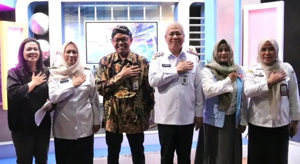 Sekda Kalbar Harisson dan Kepala Satuan Tugas Sertidaya KPK RI Sugiarto saat dialog sinergi pencegahan korupsi melalui PAKSI.