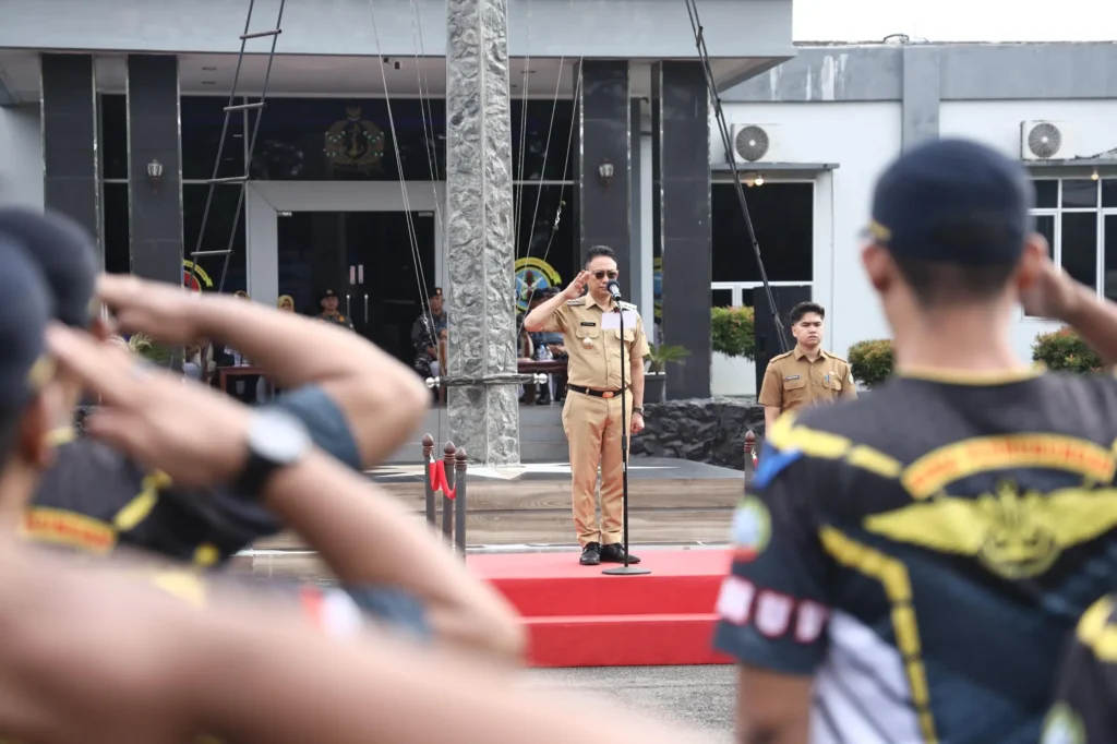 Wali Kota Pontianak Edi Rusdi Kamtono menjadi Inspektur Upacara Pembukaan Pelatihan Kapasitas SDM Dishub Pontianak.