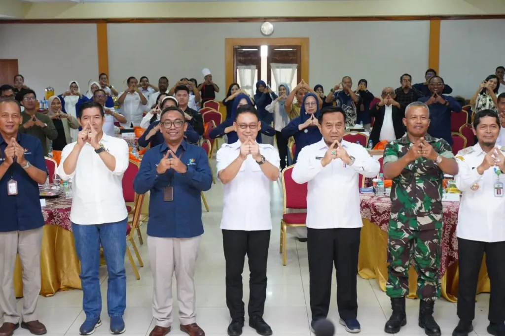 Wali Kota Pontianak Edi Rusdi Kamtono mengajak masyarakat menyukseskan Sensus Ekonomi 2026 dalam kegiatan sosialisasi