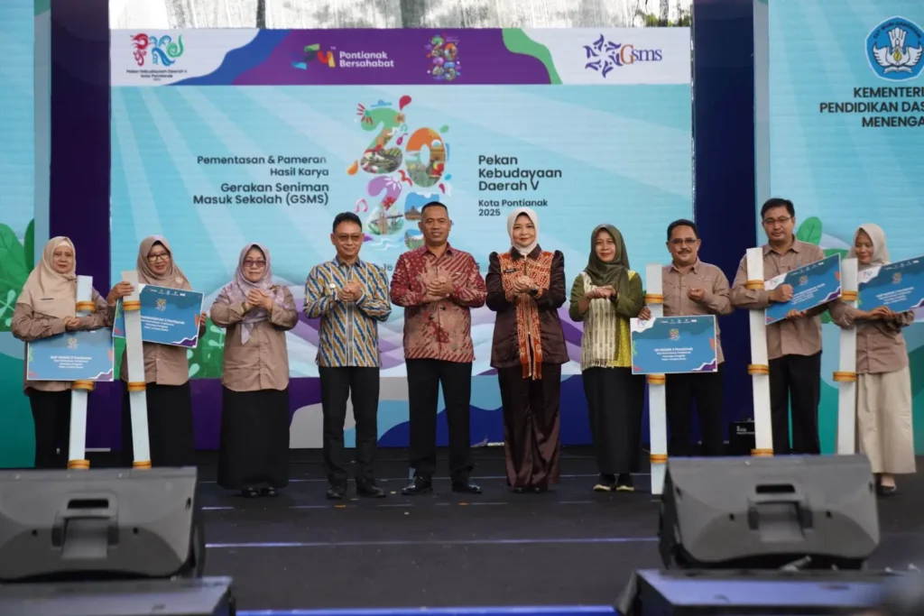 Pembukaan Gerakan Seniman Masuk Sekolah (GSMS) dan PKD berlangsung meriah