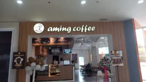 Suasana Gerai Aming Coffee di Metropolitan Mall Cileungsi Bogor.