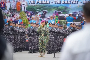 Upacara peringatan HUT ke-80 TNI