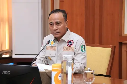 Wakil Gubernur Kalbar Krisantus Kurniawan memimpin rapat koordinasi kesiapan BBM Nataru 2025 di Kantor Gubernur Kalimantan Barat.