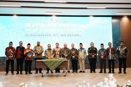 Gubernur Kalbar Ria Norsan hadir di acara HUT KAHMI ke-59 di IKN. (MC Kalbar)
