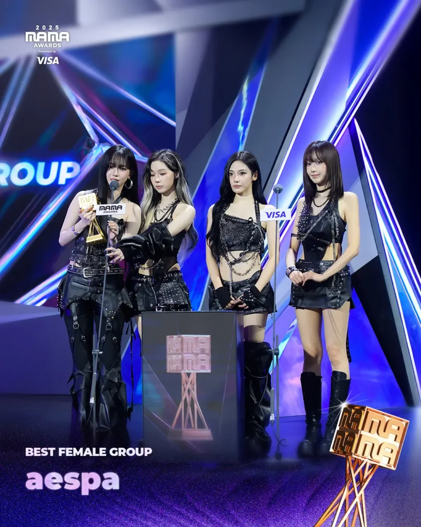 aespa menerima Best Choreography Award di panggung MAMA Awards 2025. (x.com/MnetMAMA)