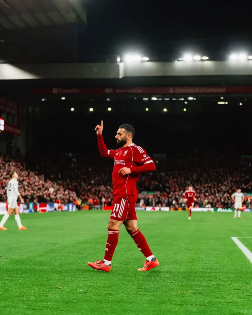 Mohamed Salah mencetak gol ke-250 untuk Liverpool di Anfield. (instagram.com/liverpoolfc)