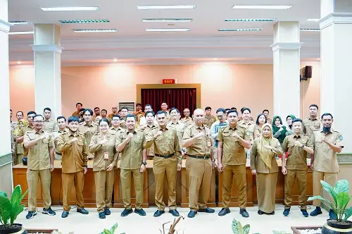 Suasana kegiatan Reviu Peta Rencana SPBE 2025–2029 di Kantor Gubernur Kalimantan Barat. (diskominfo.kalbarprov)