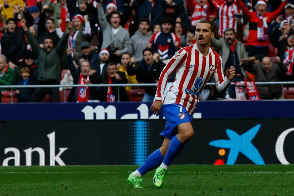 Antoine Griezmann berhasil memberikan gol penentu kemenangan Atletico Madrid saat menghadapi Valencia di Stadion Metropolitano. (x.com/EnXogoG)