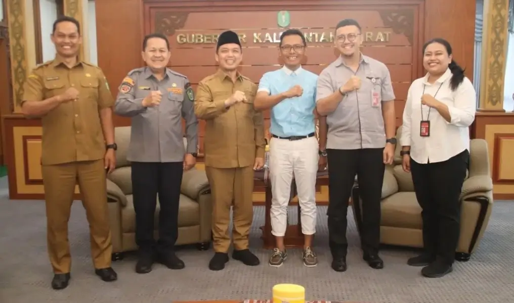 Gubernur Kalbar Ria Norsan menerima audiensi Lion Air Group terkait rute Pontianak–Kuala Lumpur. (instagram.com/adpim.provkalbar)