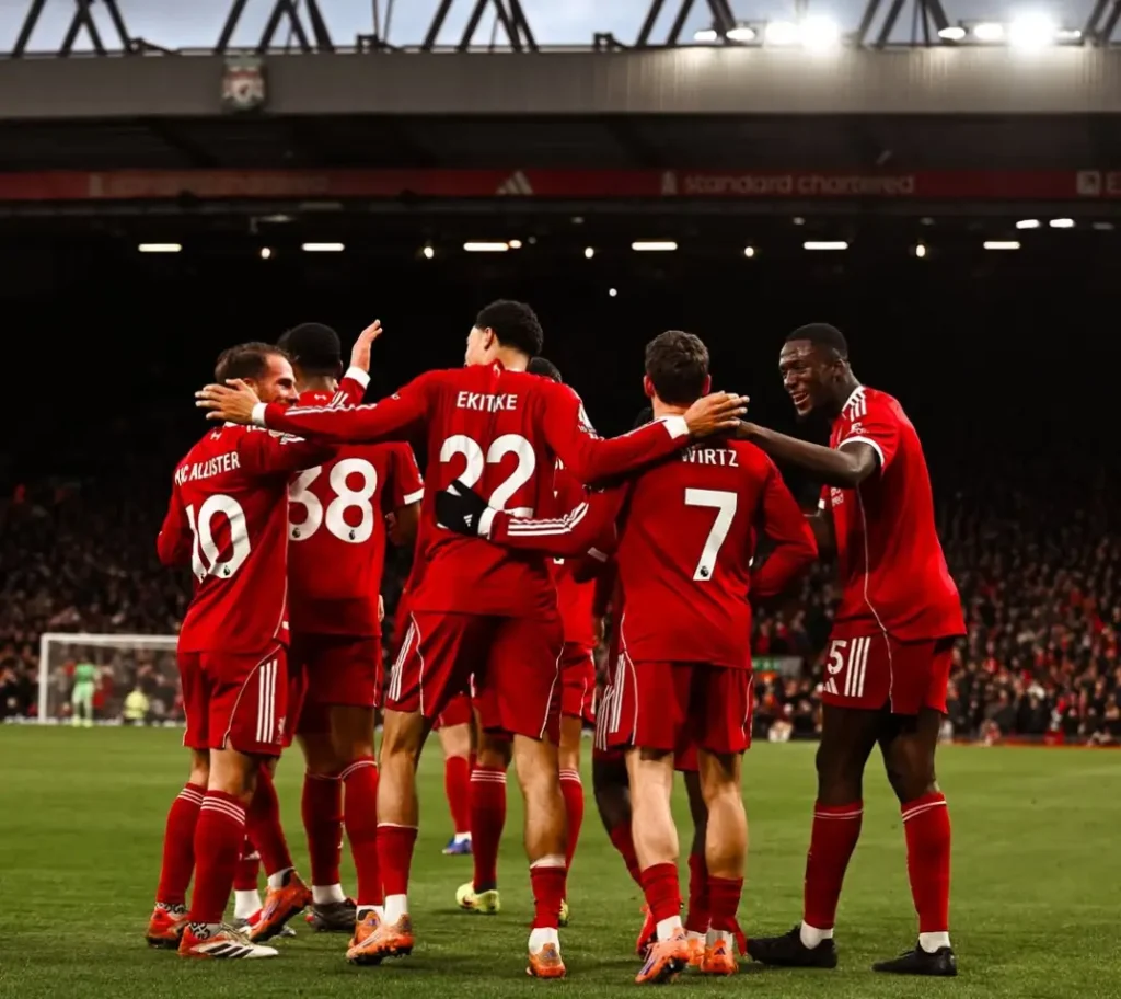 Pemain Liverpool merayakan kemenangan 2-1 atas Wolves di Anfield pada laga Premier League. (instagram.com/liverpoolfc)