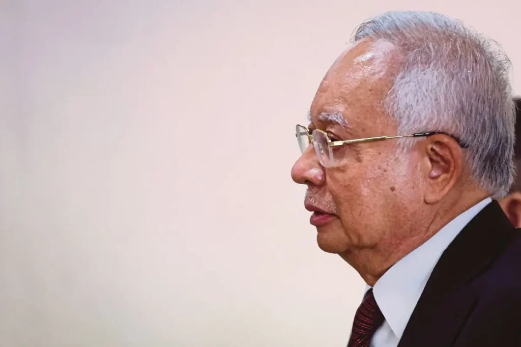 Najib Razak divonis penjara dalam sidang kasus 1MDB di Mahkamah Tinggi Malaysia. (facebook.com/najibrazak)