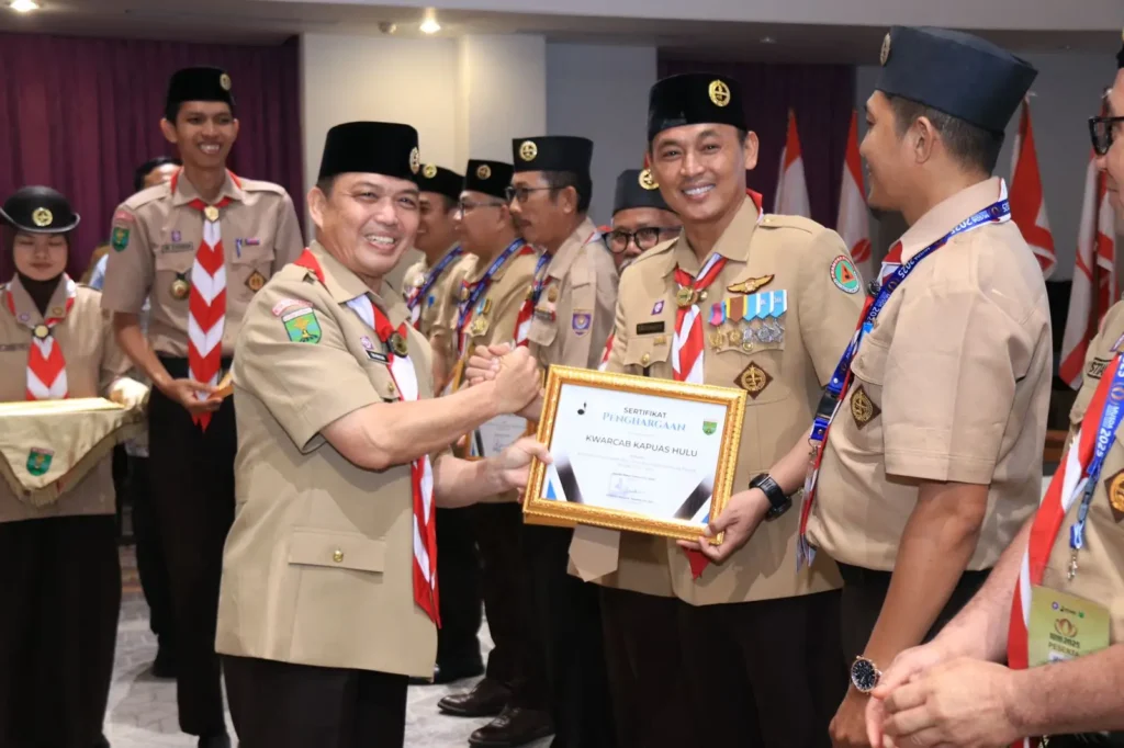 Gubernur Kalimantan Barat Ria Norsan memberikan sambutan pada Musyawarah Daerah Gerakan Pramuka Kalbar 2025 di Pontianak.