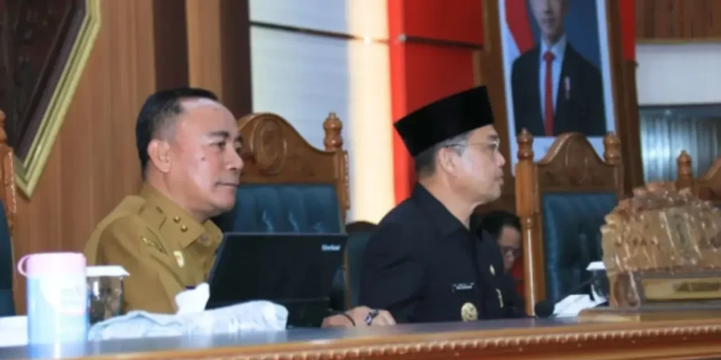 Rapat Paripurna DPRD Kalbar penetapan APBD Tahun Anggaran 2026 di Pontianak. (instagram.com/adpim.provkalbar)