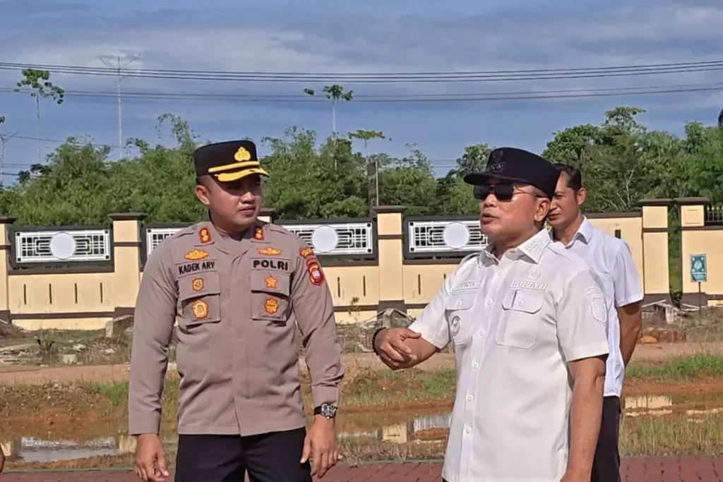 Bupati Kubu Raya Sujiwo mengapresiasi langkah Polres Kubu Raya dalam menertibkan balap liar di Jalan Angkasa Pura. (Dok. Polres Kubu Raya)