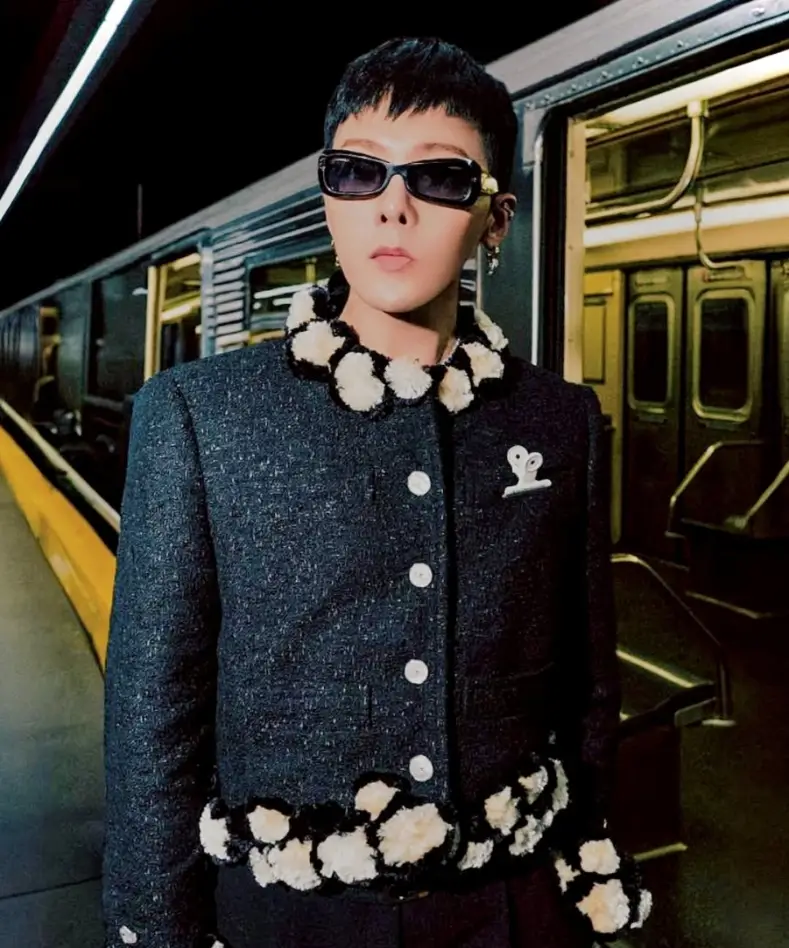 G-Dragon meraih Album of the Year QQ Music 2025. (instagram.com/xxxibgdrgn)