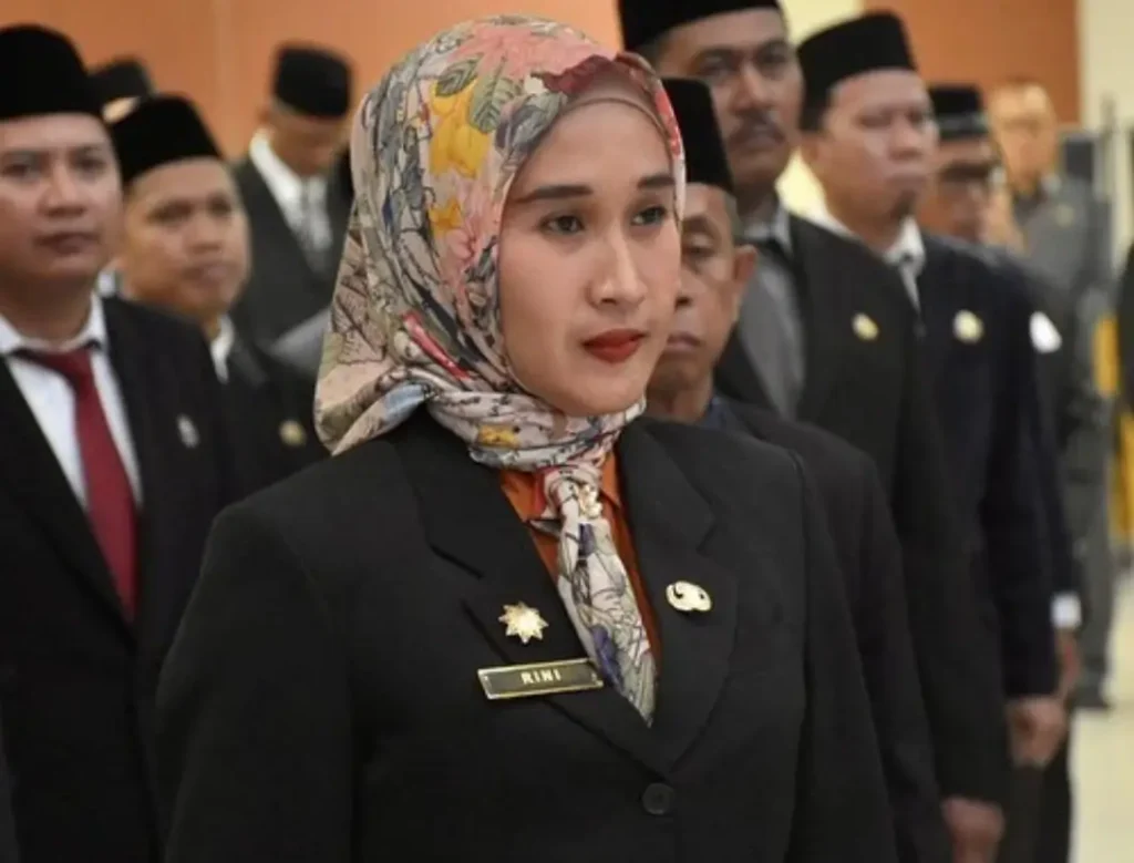 Kepala Disporapar Kubu Raya Rini Kurnia Solihat. (instagram.com/rinikurniasolihat)