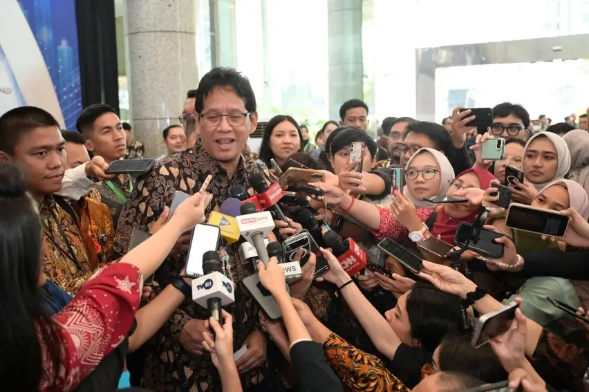 Menteri Keuangan Purbaya Yudhi Sadewa memberikan klarifikasi terkait hoaks pinjaman online yang mencatut namanya. (instagram.com/menkeuri)