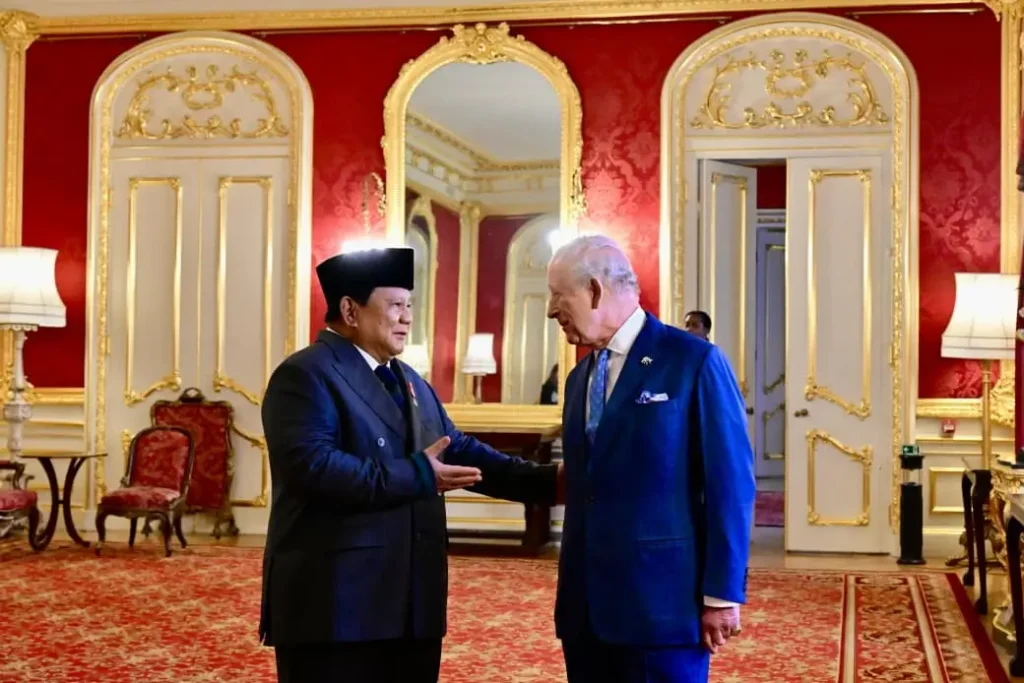 Presiden Prabowo Subianto bertemu Raja Charles III dalam pertemuan bilateral di London. (BPMI Setpres/Muchlis Jr)