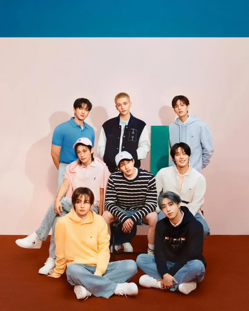 Stray Kids memuncaki Annual Album Chart 2025 dan masuk nominasi iHeartRadio Music Awards 2026. (instagram.com/realstraykids)