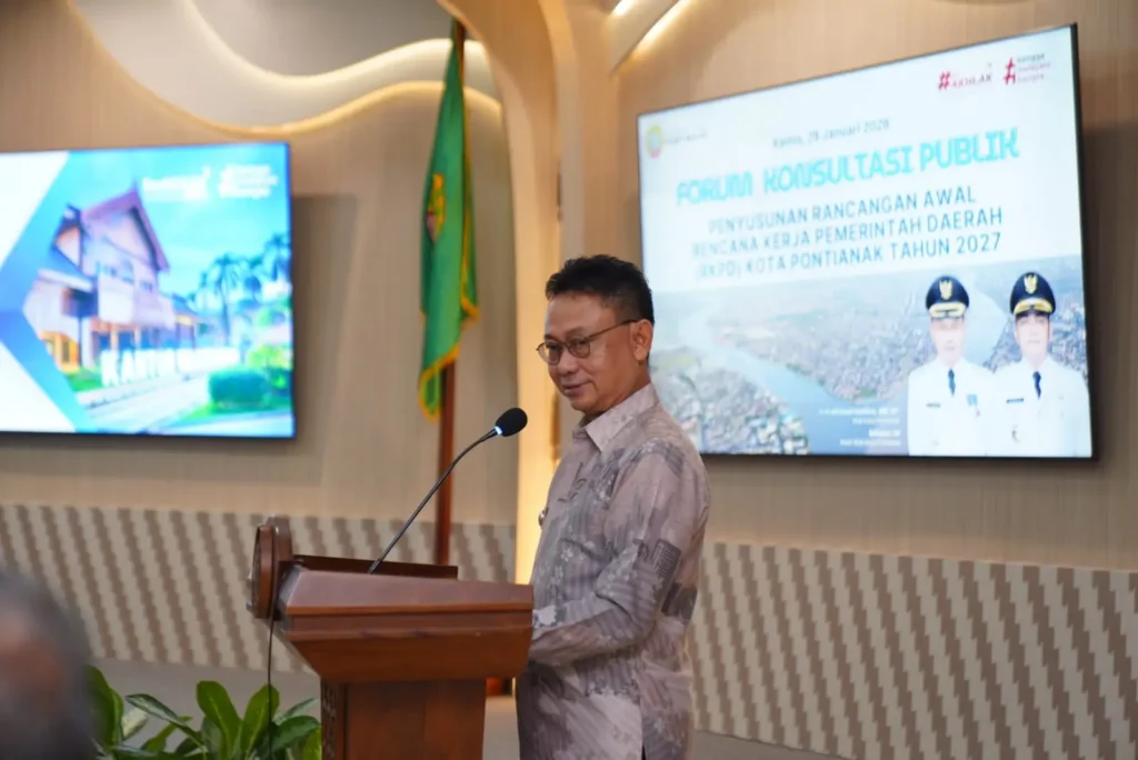 Wali Kota Pontianak Edi Rusdi Kamtono membuka Forum Konsultasi Publik penyusunan RKPD Kota Pontianak Tahun 2027.
