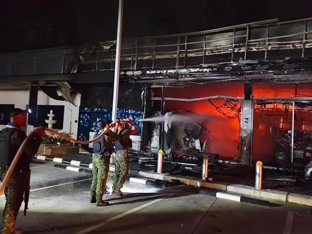 Petugas keamanan Thailand meningkatkan pengamanan setelah ledakan bom di SPBU selatan. (Dok. Xinhua)