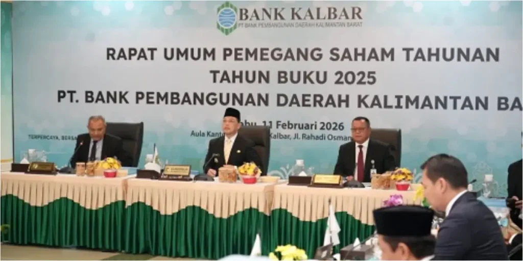 Gubernur Kalbar Ria Norsan memimpin RUPS Bank Kalbar Tahun Buku 2025 di Kantor Utama Bank Kalbar, Rabu (11/2/2026).