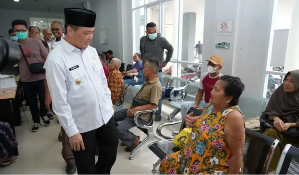 Ria Norsan meninjau RSUD Sanggau terkait rencana peningkatan menjadi Tipe B, Rabu (25/2/2026).