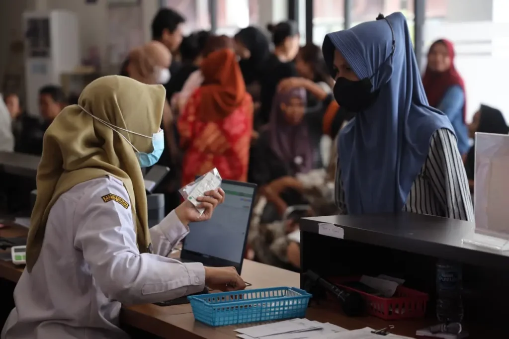 Fasilitas pelayanan kesehatan memperkuat pengawasan dan kewaspadaan dalam mengantisipasi virus Nipah.