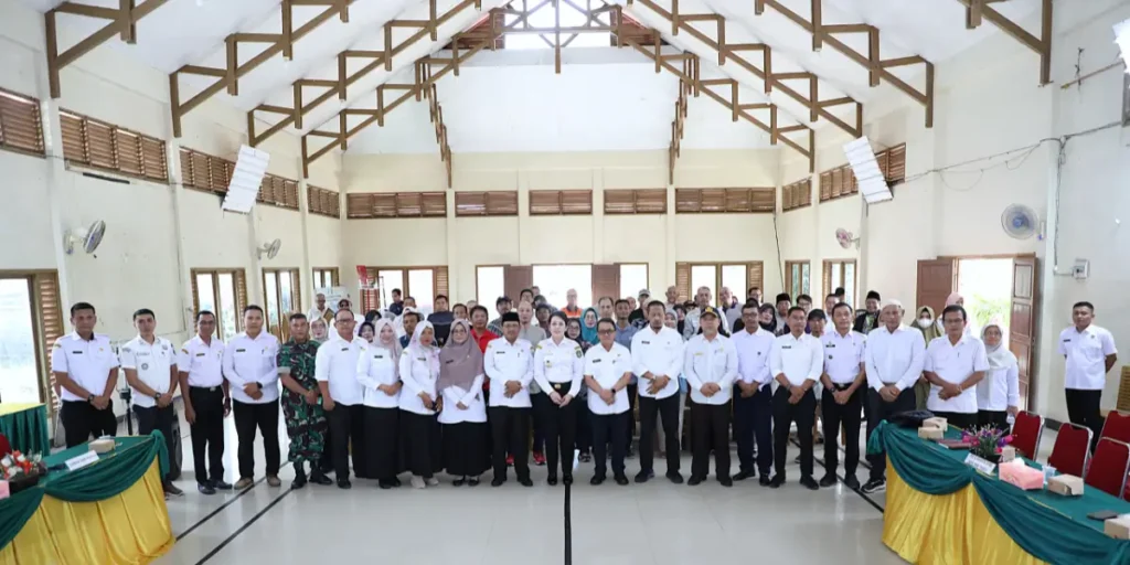 Wali Kota Singkawang Tjhai Chui Mie membuka Musrenbang RKPD 2027 tingkat Kecamatan Singkawang Tengah