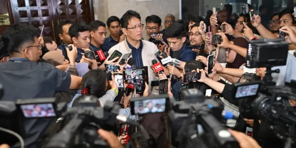 Menteri Keuangan Purbaya Yudhi Sadewa menyampaikan paparan kinerja penerimaan negara dalam rapat kerja bersama Komisi XI DPR RI, Jakarta.