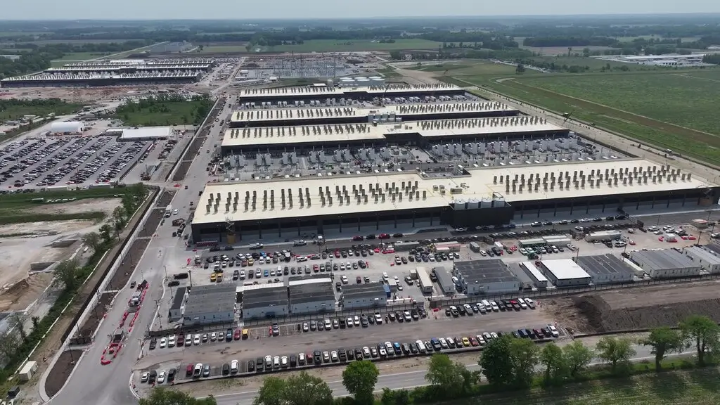 Pusat data Amazon di Amerika Serikat.