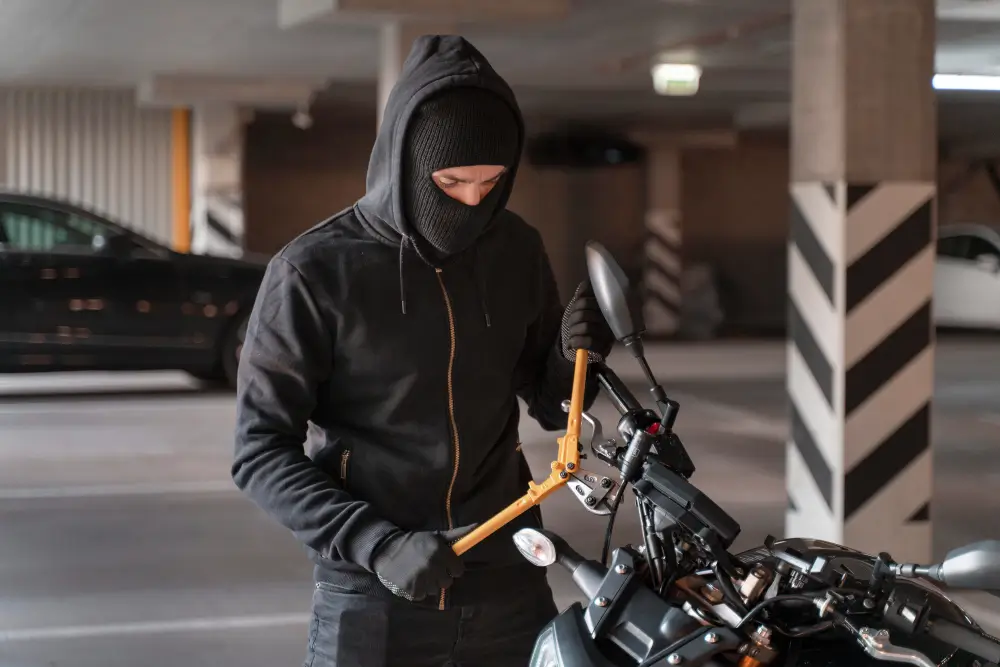 Ilustrasi - Polisi Pontianak Timur mengamankan pelaku curanmor beserta sepeda motor hasil curian yang berhasil disita sebagai barang bukti.