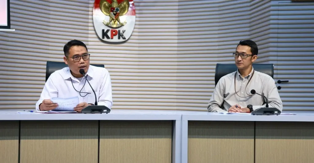 Konferensi pers KPK terkait OTT Bupati Pekalongan dalam kasus dugaan korupsi proyek outsourcing Rp46 miliar.