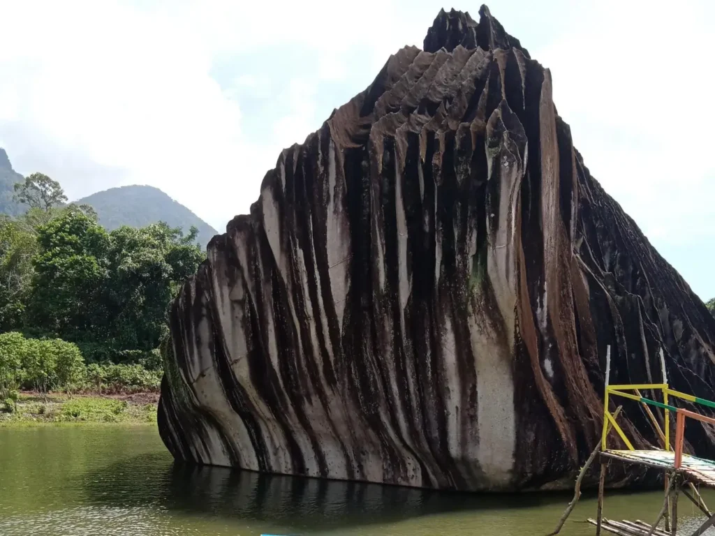 Kawasan agroeduwisata Batu Belimbing Singkawang.