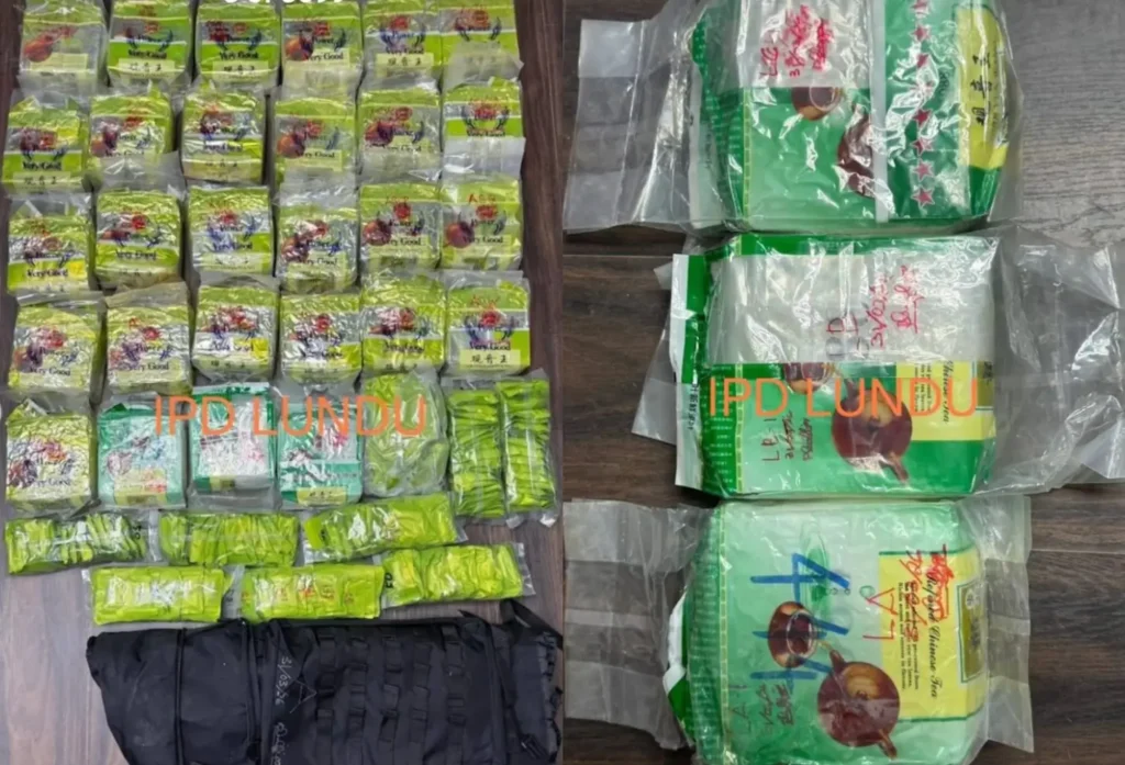 Barang bukti 28 kg sabu hasil penangkapan di Sarawak.