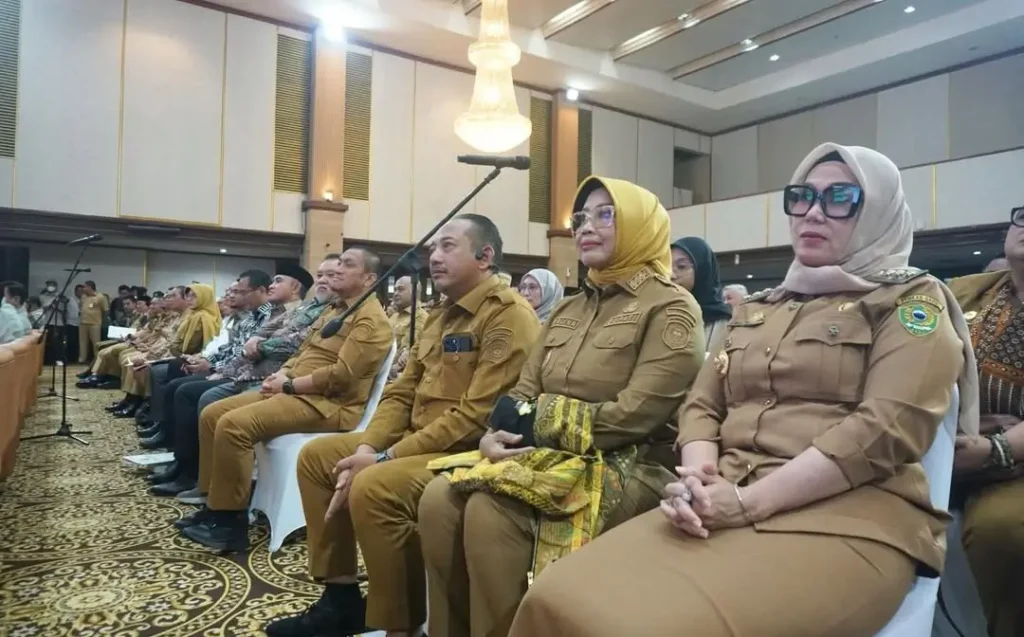 Bupati Erlina menghadiri rakor nasional mitigasi kekeringan di Kementerian Pertanian RI, (20/4/2026).