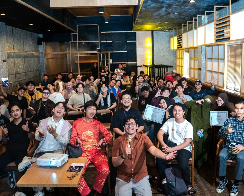Suasana Community Meet Up CW Coffee Pontianak diikuti puluhan komunitas berdiskusi dan berkolaborasi.