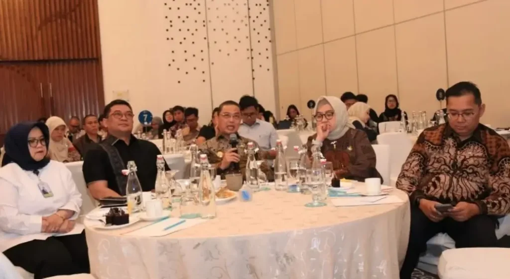 Gubernur Kalbar Ria Norsan hadiri dialog nasional sawit berkelanjutan di Jakarta.